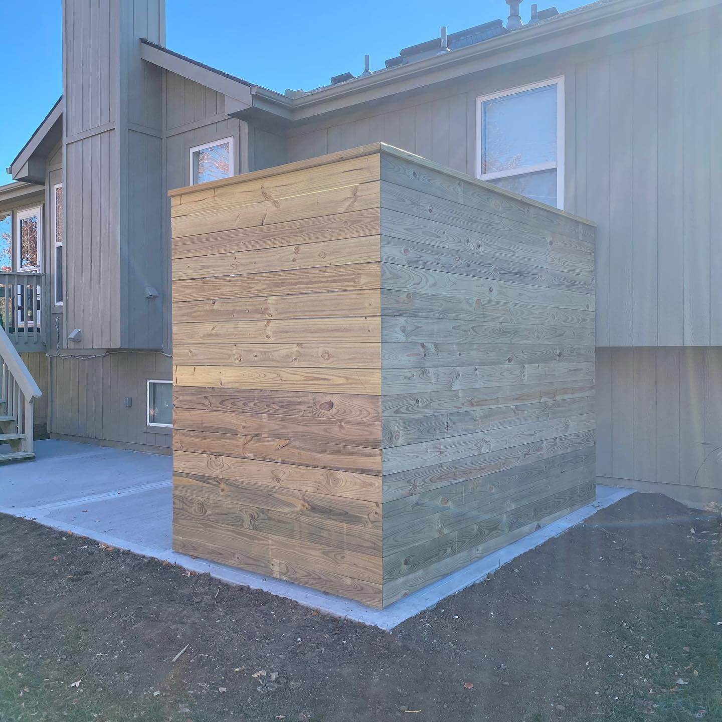 Outdoor Privacy Wall